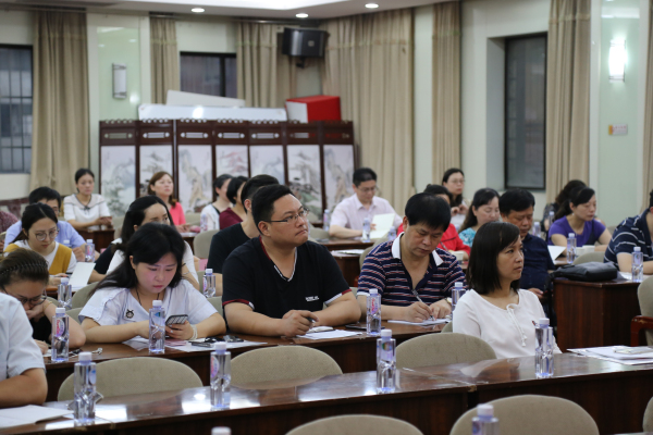 4.²ÎѵְԱÈÏÕæÑ§Ï° - ¸±±¾.jpg qyǧÒÚ-ǧÒÚ(¹ú¼Ê)Ψһ¹Ù·½ÍøÕ¾